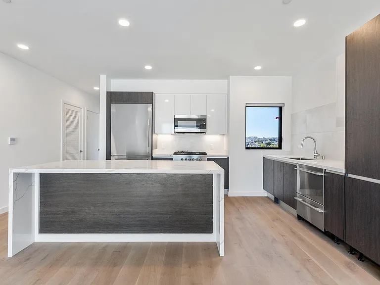 2 Russia Ave #301 — Photo 1
