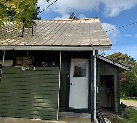 Front door to the Apartment.