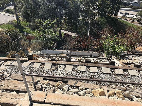 5th image of 193 Ladera St