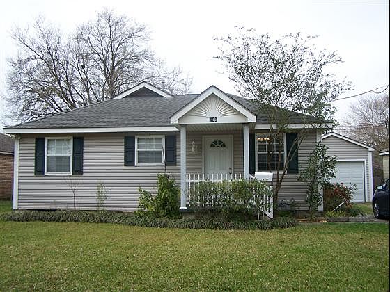 1st image of 109 Huntlee Dr