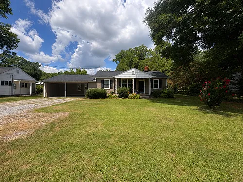 1609 Rogers Rd Photo 1