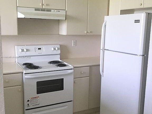 3rd image of 17660 NW 73rd Ave #2023