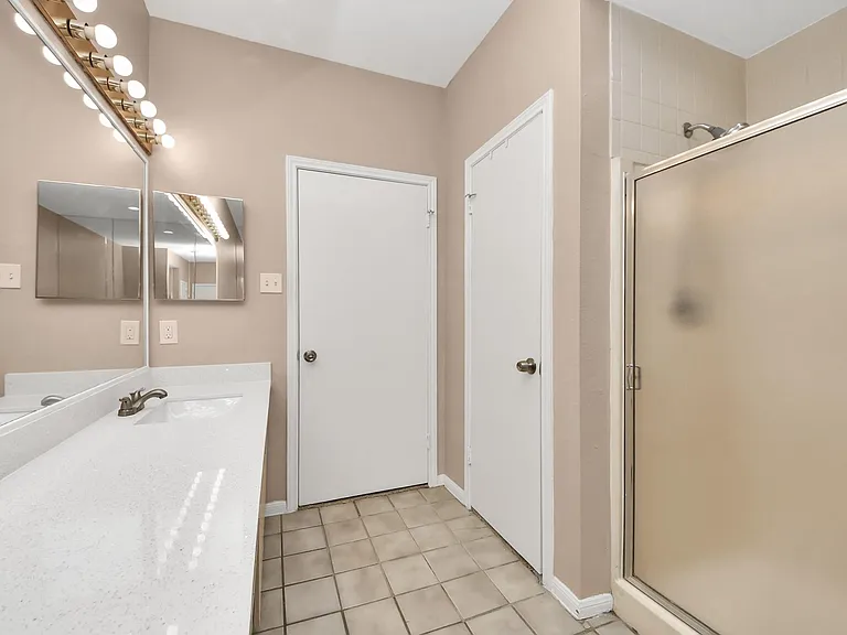 3218 Holly Hall St #3218 — Photo 12
