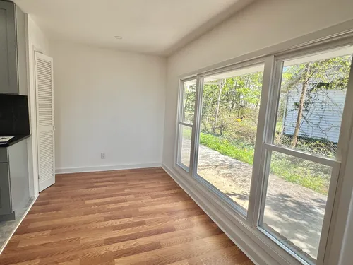 3 Spring Ln Photo 1