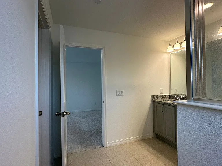 8454 Sperry St — Photo 48