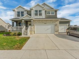 4642 N Frisco Peak Dr, Eagle Mountain, UT 84005