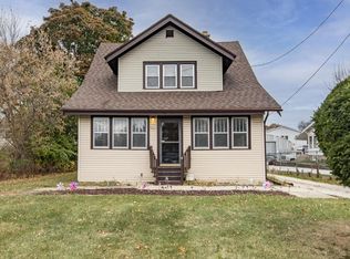 8421 N Granville Rd, Milwaukee, WI 53224