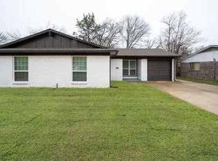 112 Bristol Dr, Cedar Hill, TX 75104