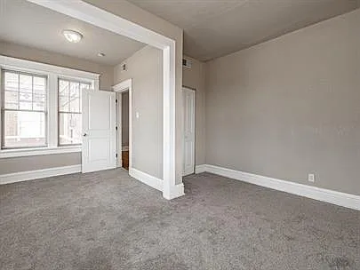 5855 Washington Blvd — Photo 2