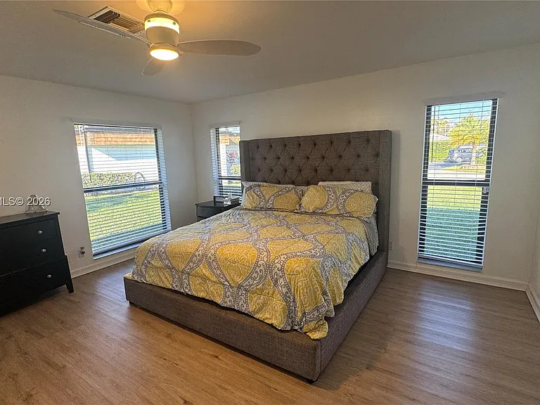 4905 Bayberry Ln — Photo 25