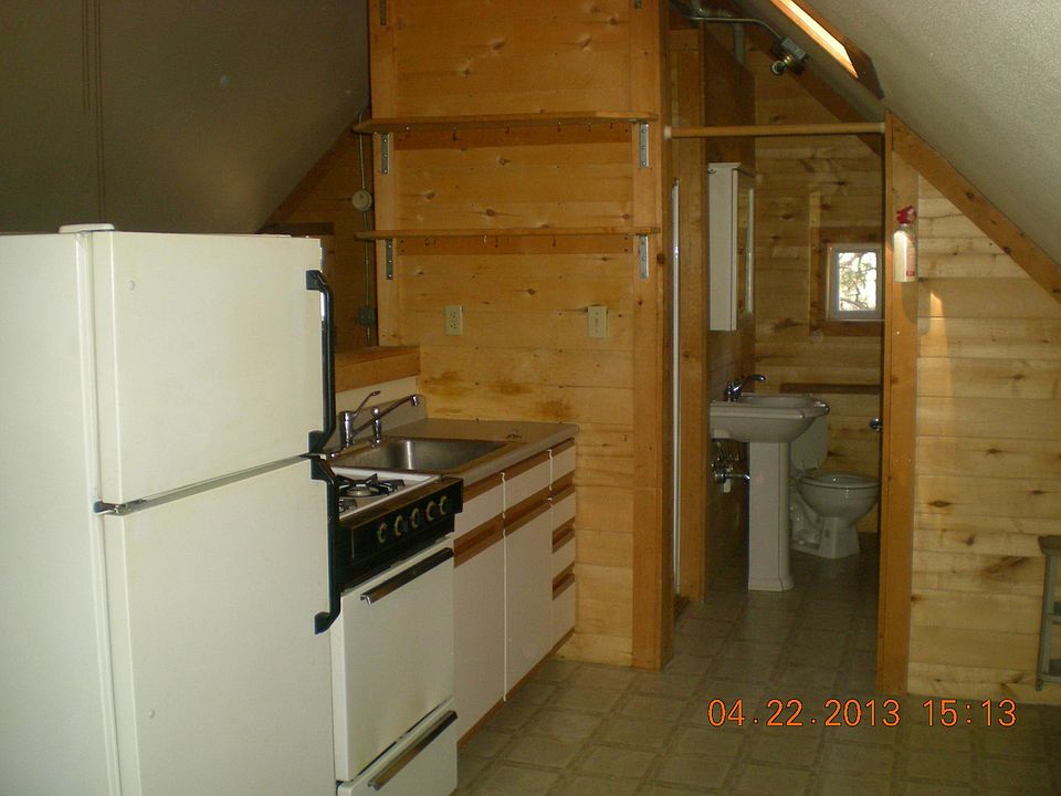 2nd image of 1060 Spring Rd