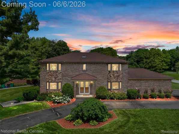 45420 Harmony Ln, Van Buren Township, MI 48111
