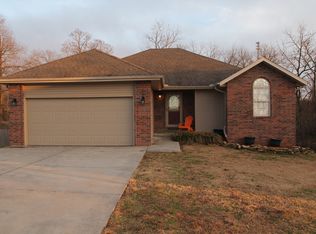 114 Water Ln, Spokane, MO 65754