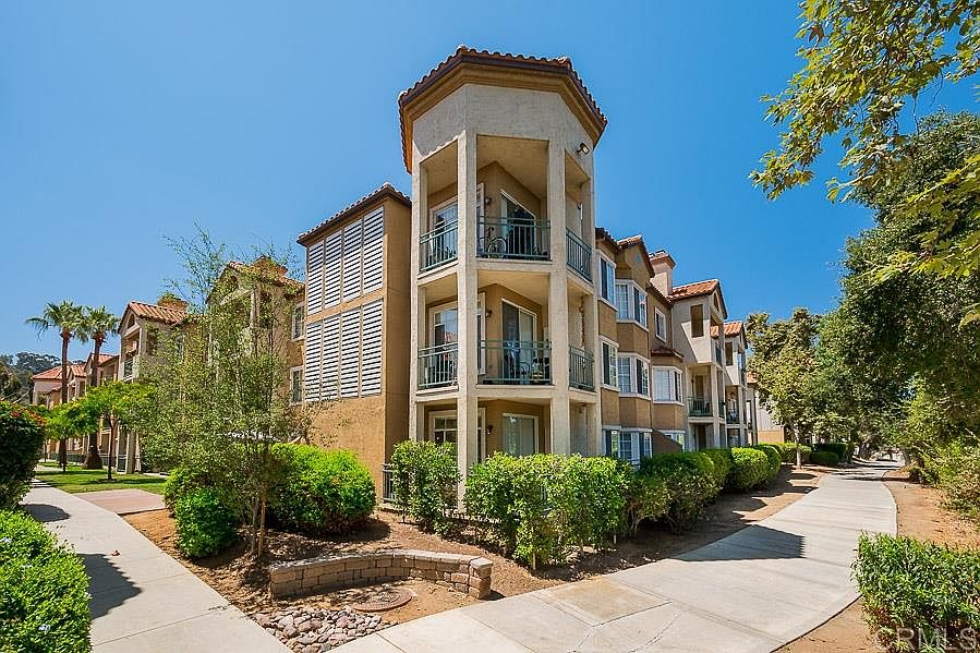 1st image of 2020 Camino De La Reina #2115