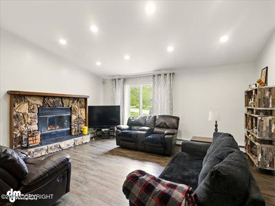 17537 Teklanika Dr, Eagle River, AK, 99577