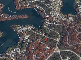 242 Mialaquo Cir, Loudon, TN 37774