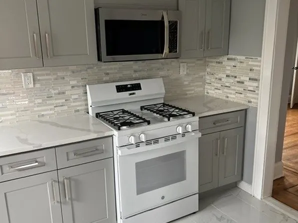 139 Main St, South River, NJ 08882