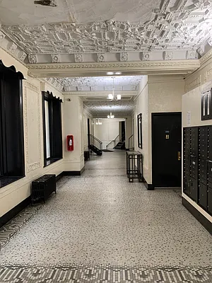 Rented by Bohemia Realty Group | media 6