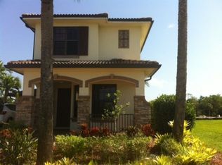 1323 Kendari Ter, Naples, FL 34113