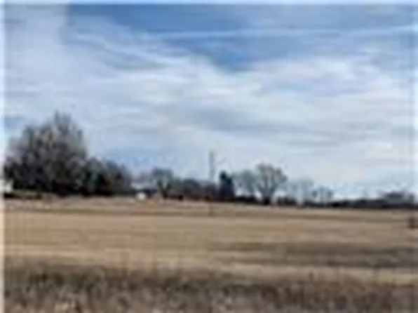 2021 Vilas St, Leavenworth, KS 66048