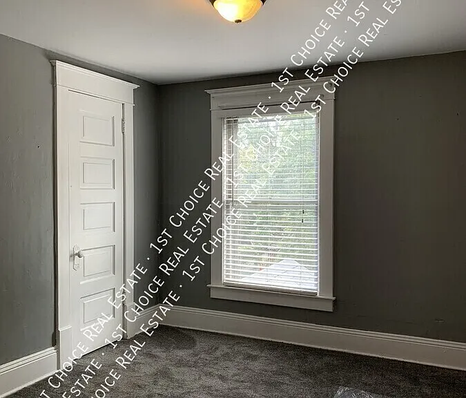 208 S Bingham St — Photo 10