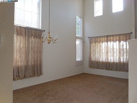 5th image of 881 Englewood Ave