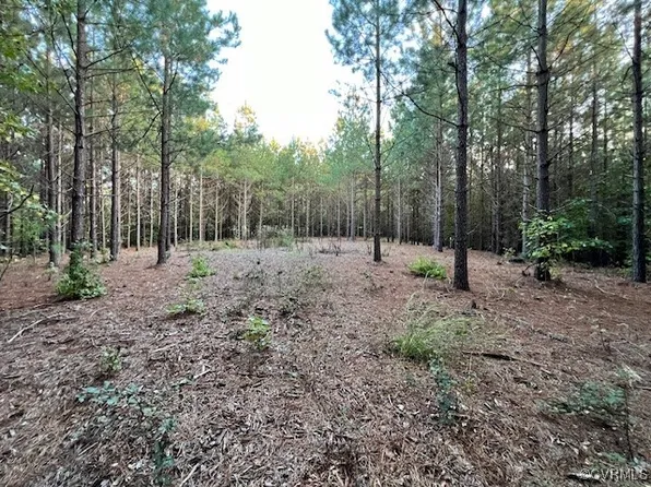 Winnsville Dr, Bremo Bluff, VA 23022