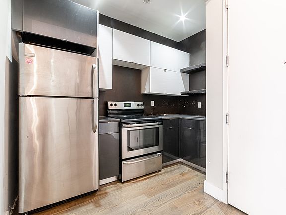 4th image of 24 Harman St #3F