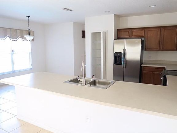 4th image of 5423 Calla Lily Ct