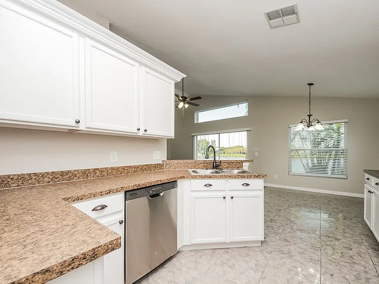 2143 Mallard Creek Cir — Photo 8