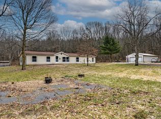 54771 Twin Lakes Rd, Dowagiac, MI 49047