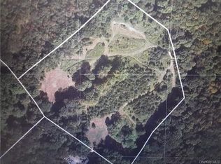 Oxford Rd, Chester, NY 10918