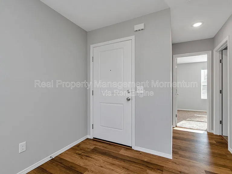 971 Genevieve Ave — Photo 10