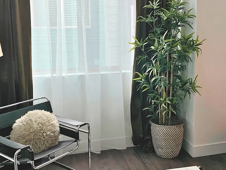 928 Navajo St — Photo 29