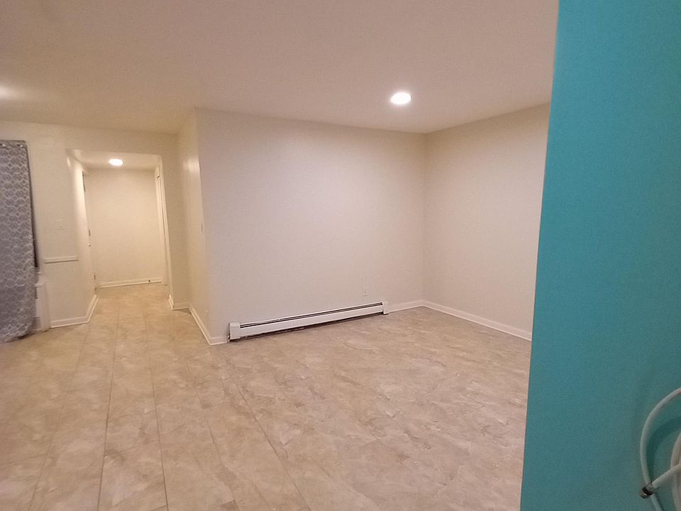 1st image of 1431 E 100th St #1