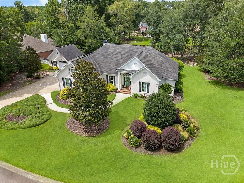 1st image of 8 Baymeadow Lane