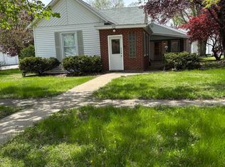 610 S Main St, Burnettsville, IN 47926