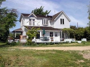 624 W Valley View Rd, Ashland, OR 97520