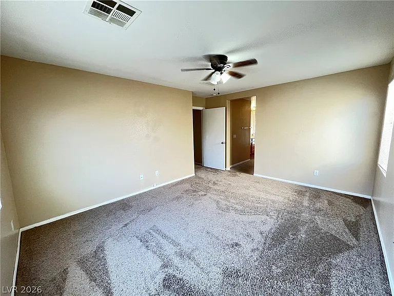 5420 Pipers Meadow Ct — Photo 12