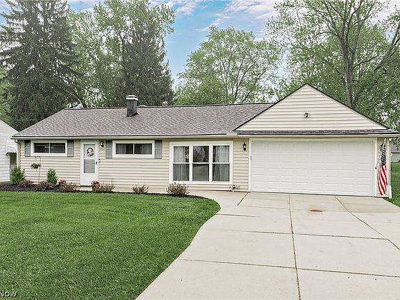 2nd image of 1924 Westwood Dr