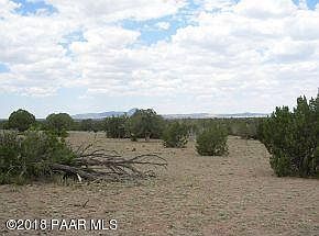 5th image of 107 Juniper Woods