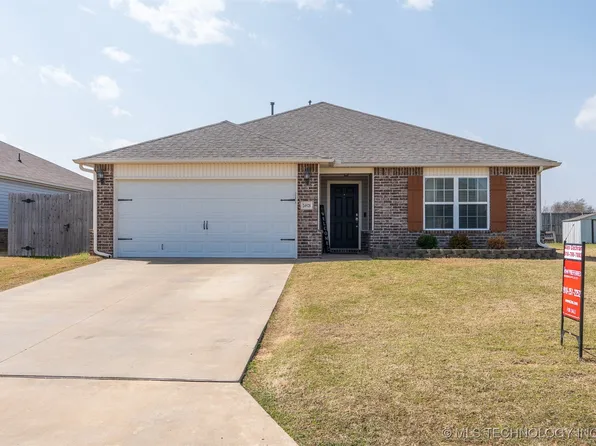 24928 E 93rd Ct S, Broken Arrow, OK 74014