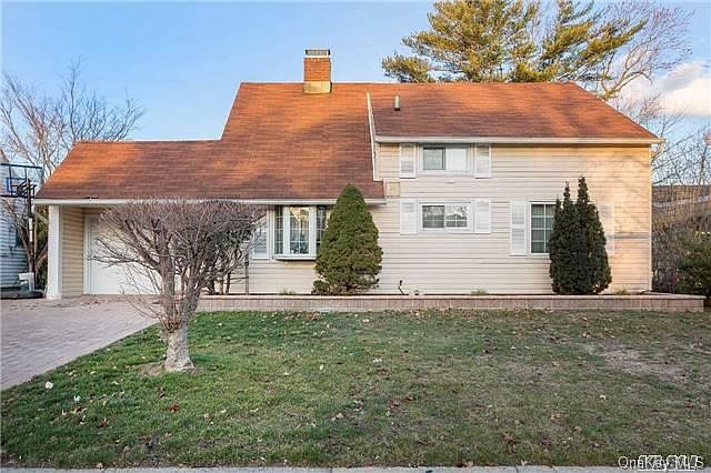 1st image of 235 W Cypress Lane