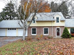 1346 Creek St, Webster, NY 14580
