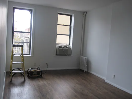 Rented by Donawald Realty INC | media 10