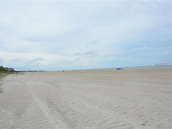 3rd image of 15 Brigantine