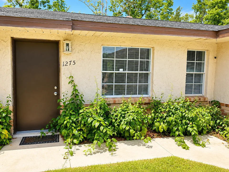 1275 Sylvia Ave
