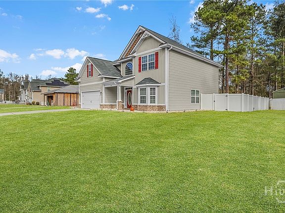 3rd image of 1324 Hill View Circle