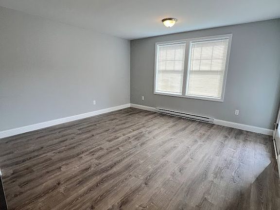 2nd image of 38 Patriots Ln #3811