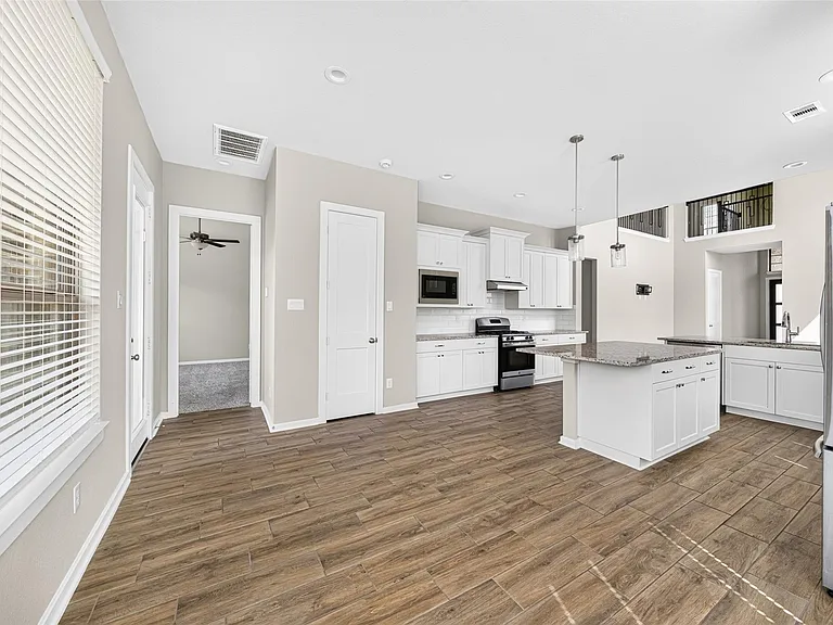 29627 Mahogany View Ln — Photo 16